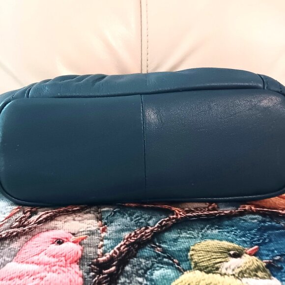 LIKE NEW 💥 STONE MOUNTAIN TEAL BLUE HOBO SHOULDER BAG 💥 BEAUTIFUL! - Picture 12 of 15